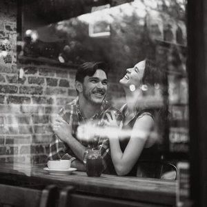 Meet your Posher, Tate